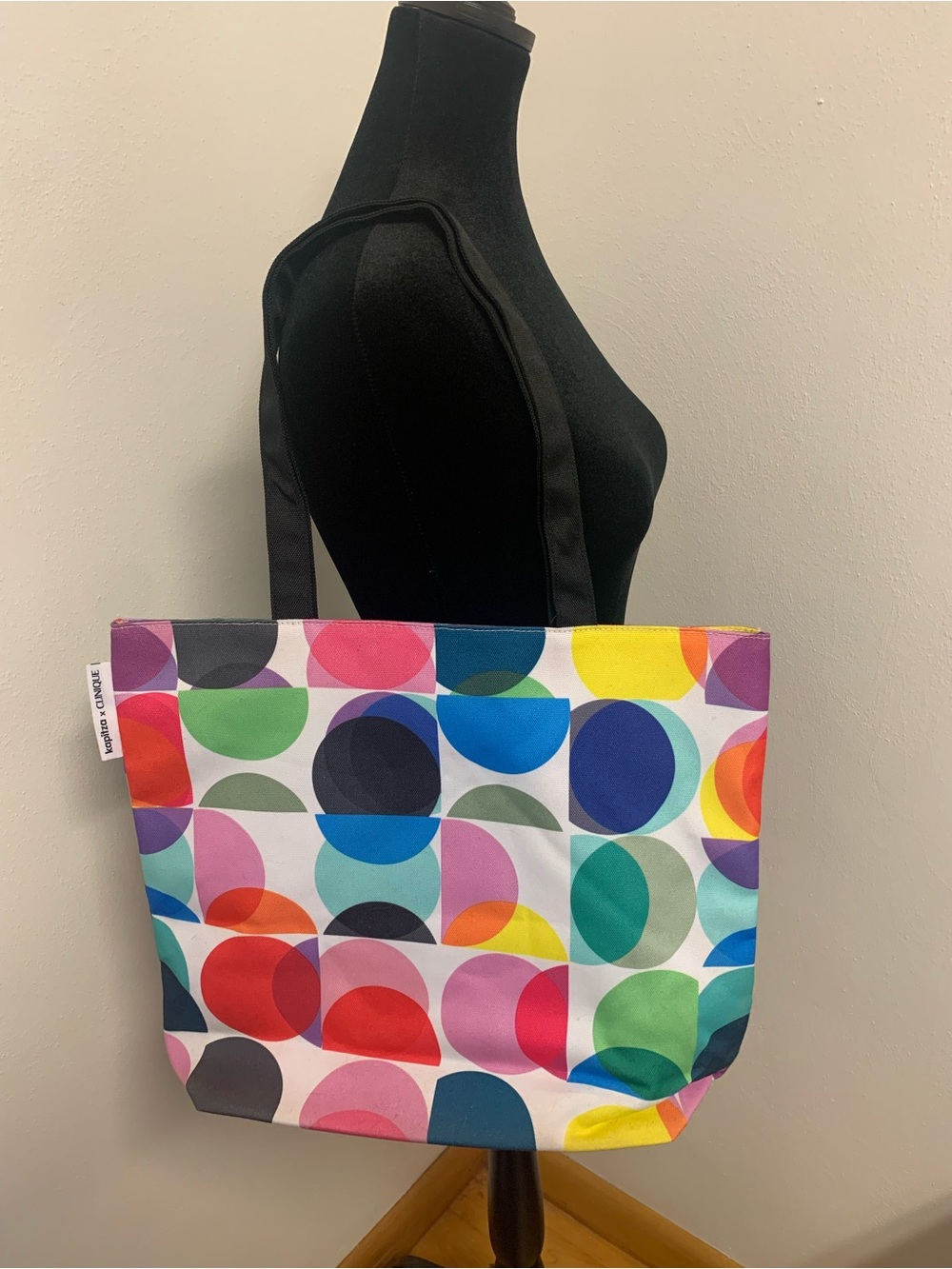 Bundle of Clinique x Kapitza